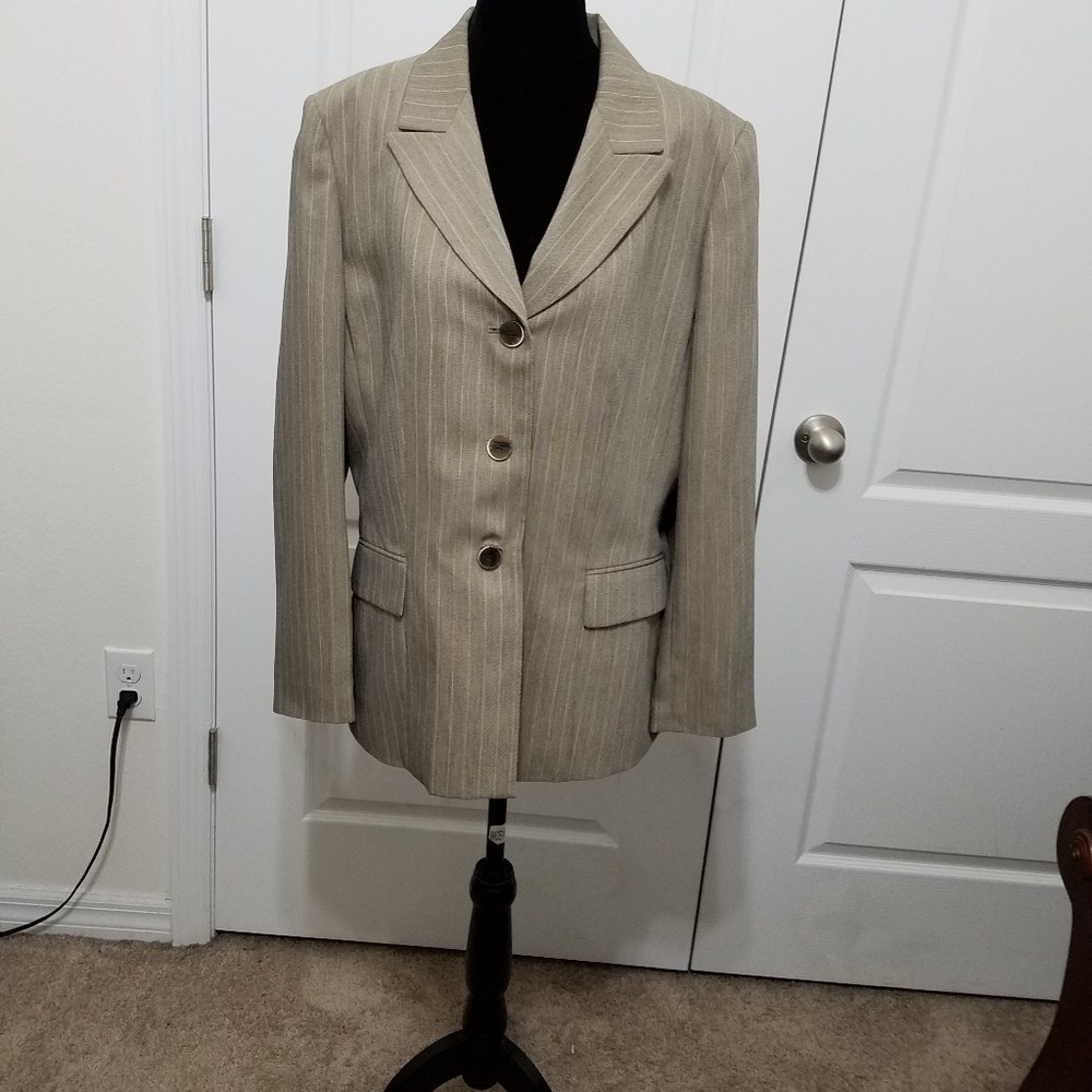 Pant Suit